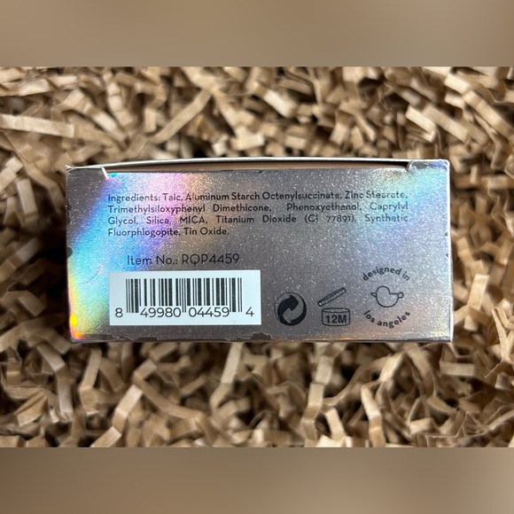 The Crème Shop
Rose Quartz Illuminating Powder - Picture 12 of 14